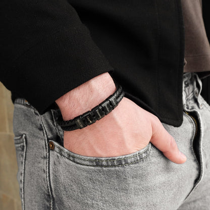 Personalized Leather Bracelet with Engraved Family Names